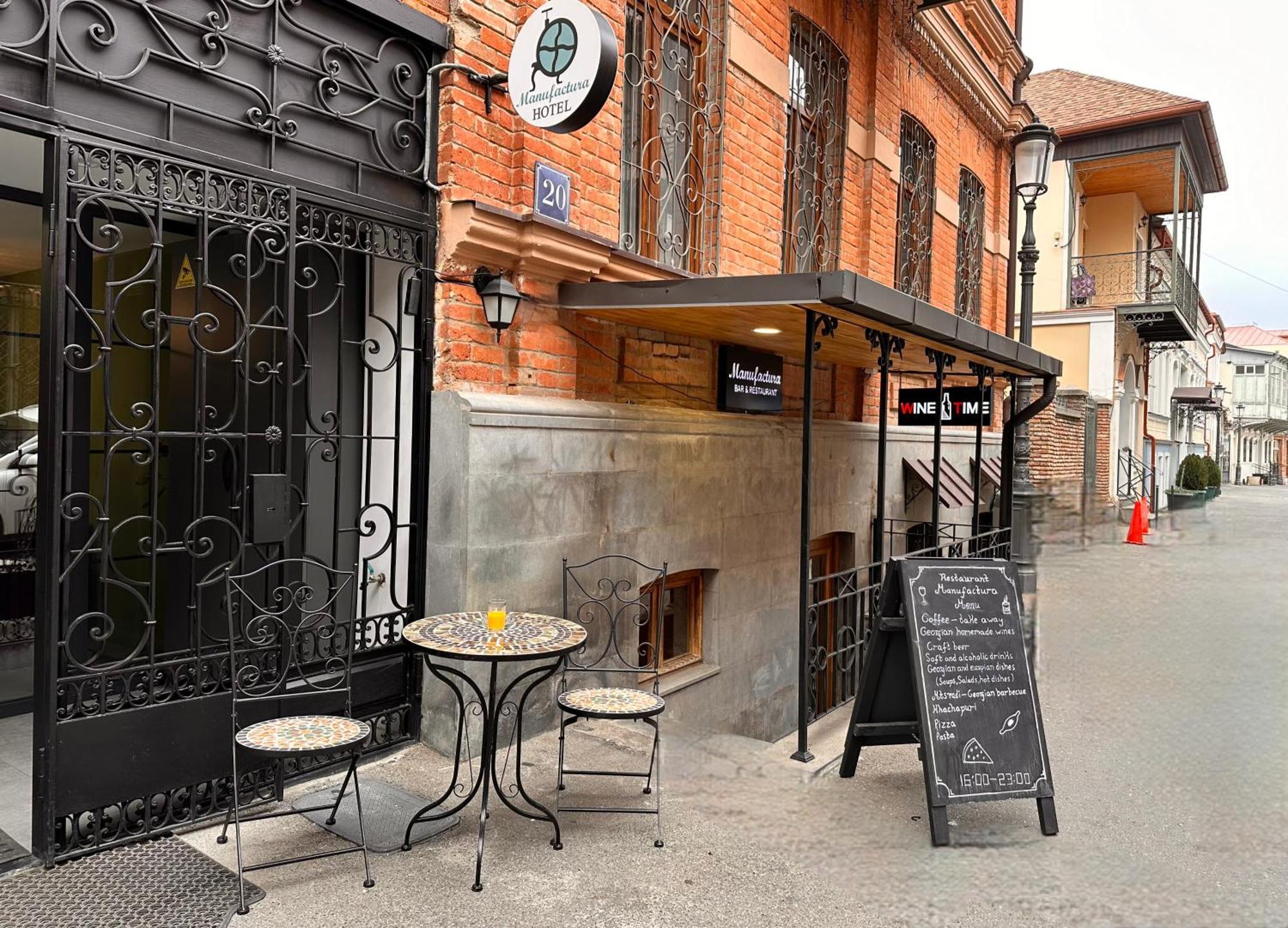 Boutique Hotel Manufactura Tbilisi Bagian luar foto