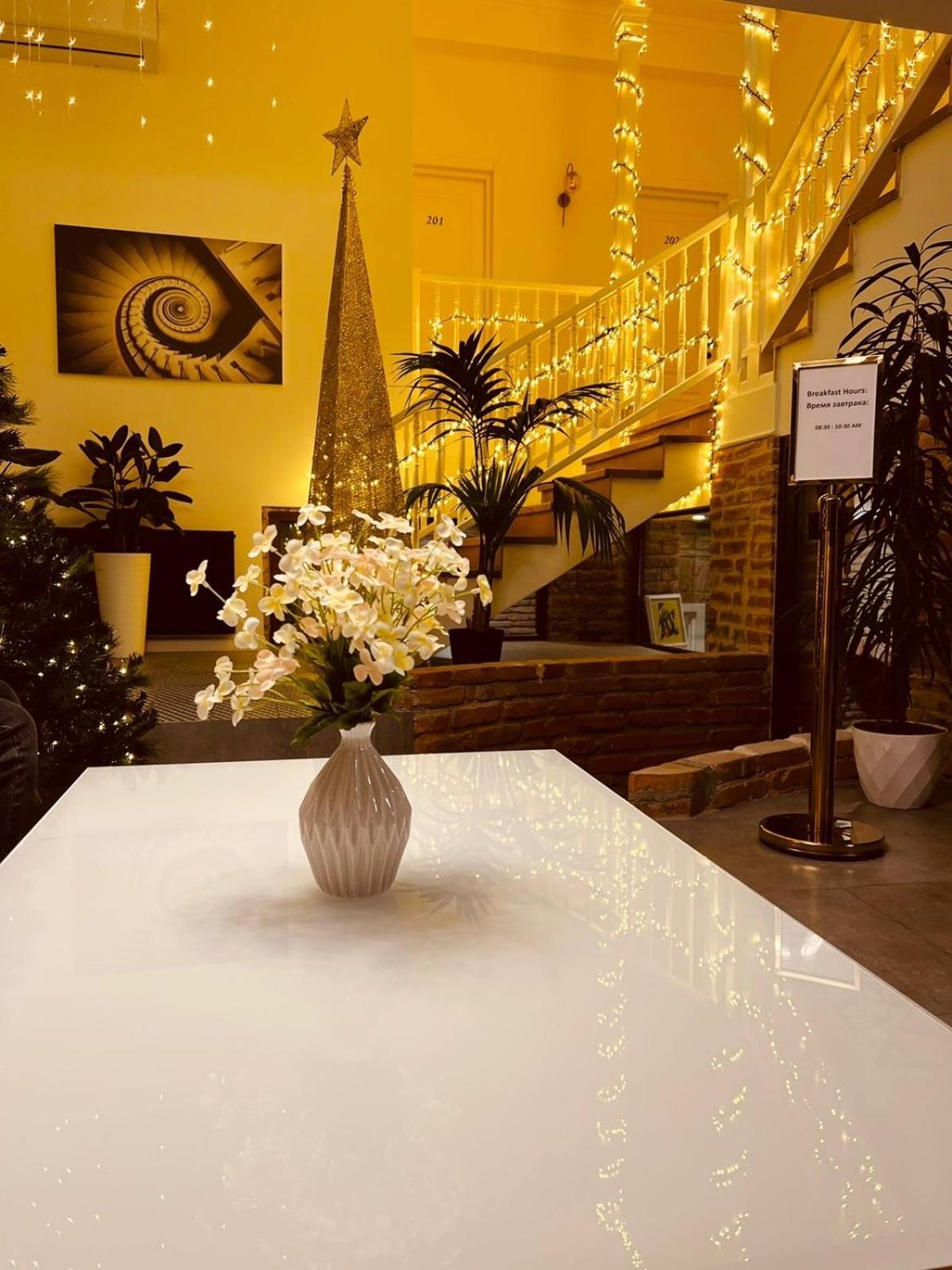 Boutique Hotel Manufactura Tbilisi Bagian luar foto