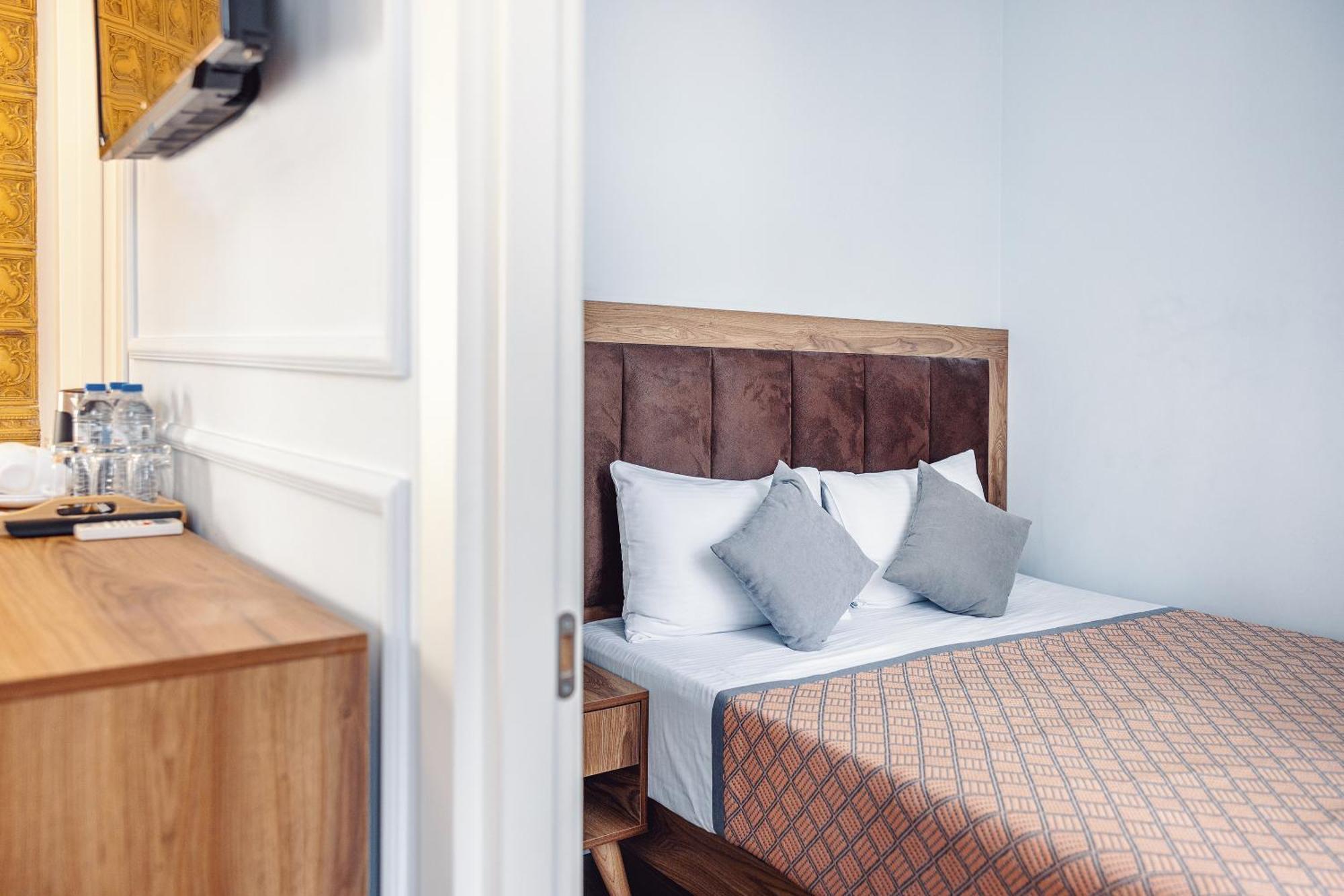 Boutique Hotel Manufactura Tbilisi Bagian luar foto