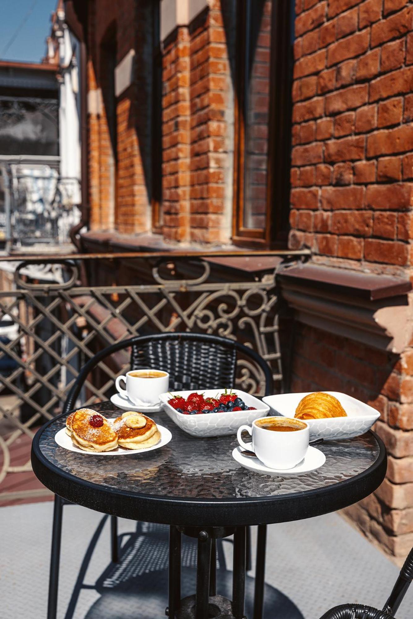 Boutique Hotel Manufactura Tbilisi Bagian luar foto