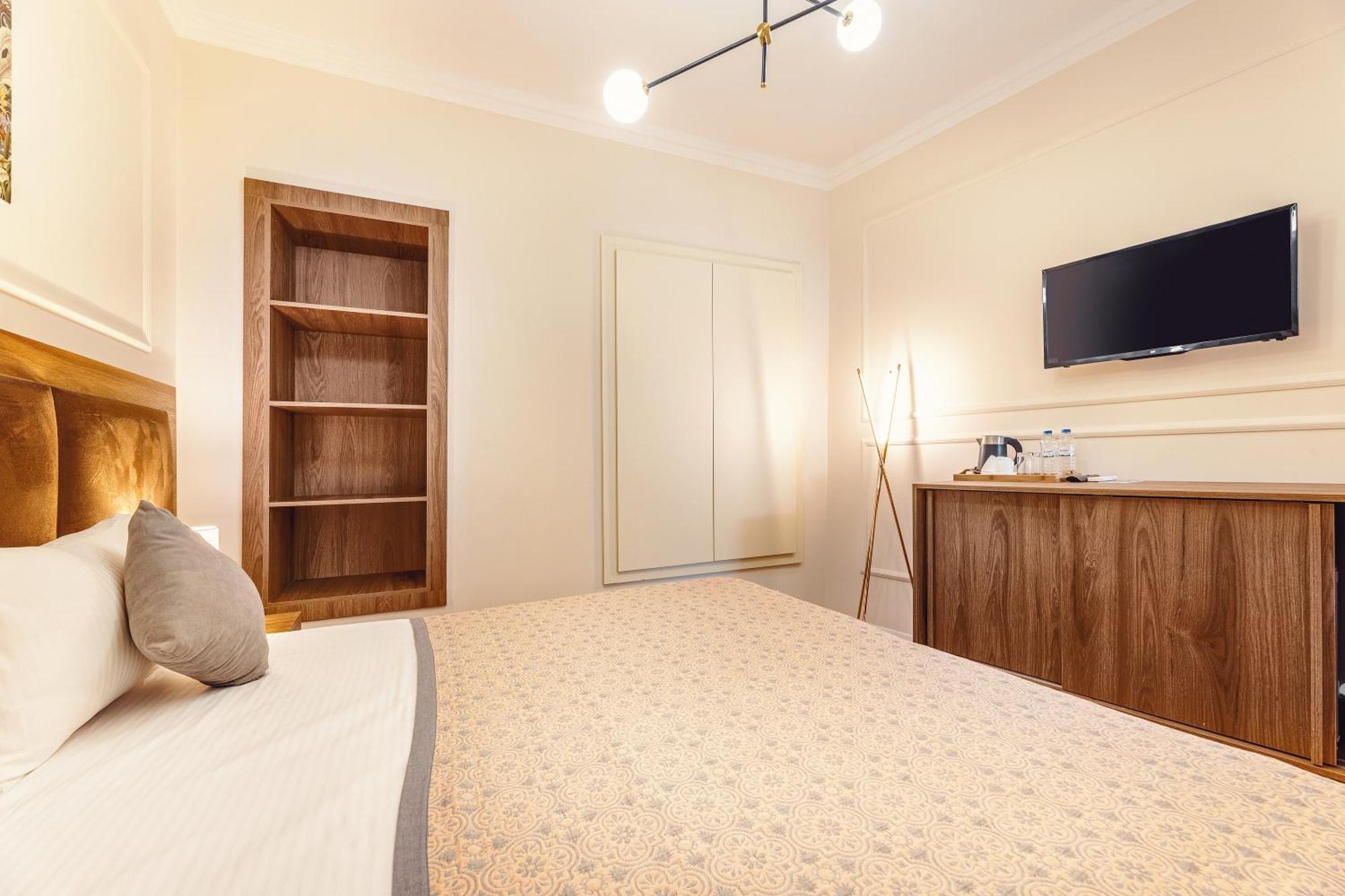 Boutique Hotel Manufactura Tbilisi Bagian luar foto