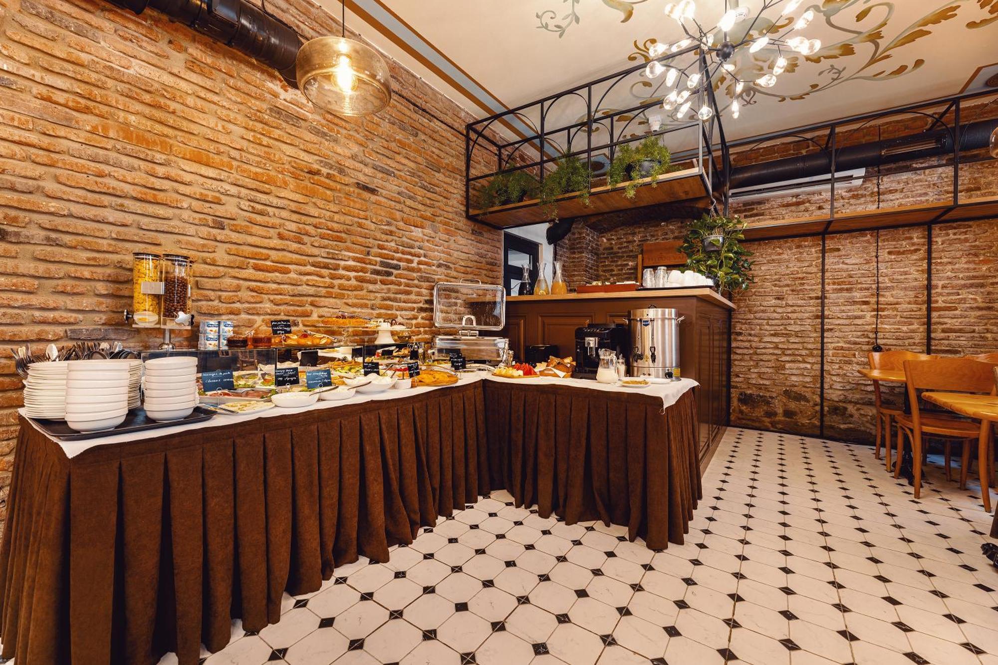 Boutique Hotel Manufactura Tbilisi Bagian luar foto