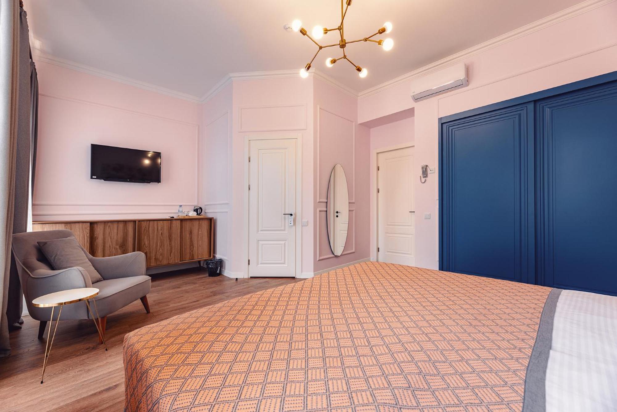 Boutique Hotel Manufactura Tbilisi Bagian luar foto